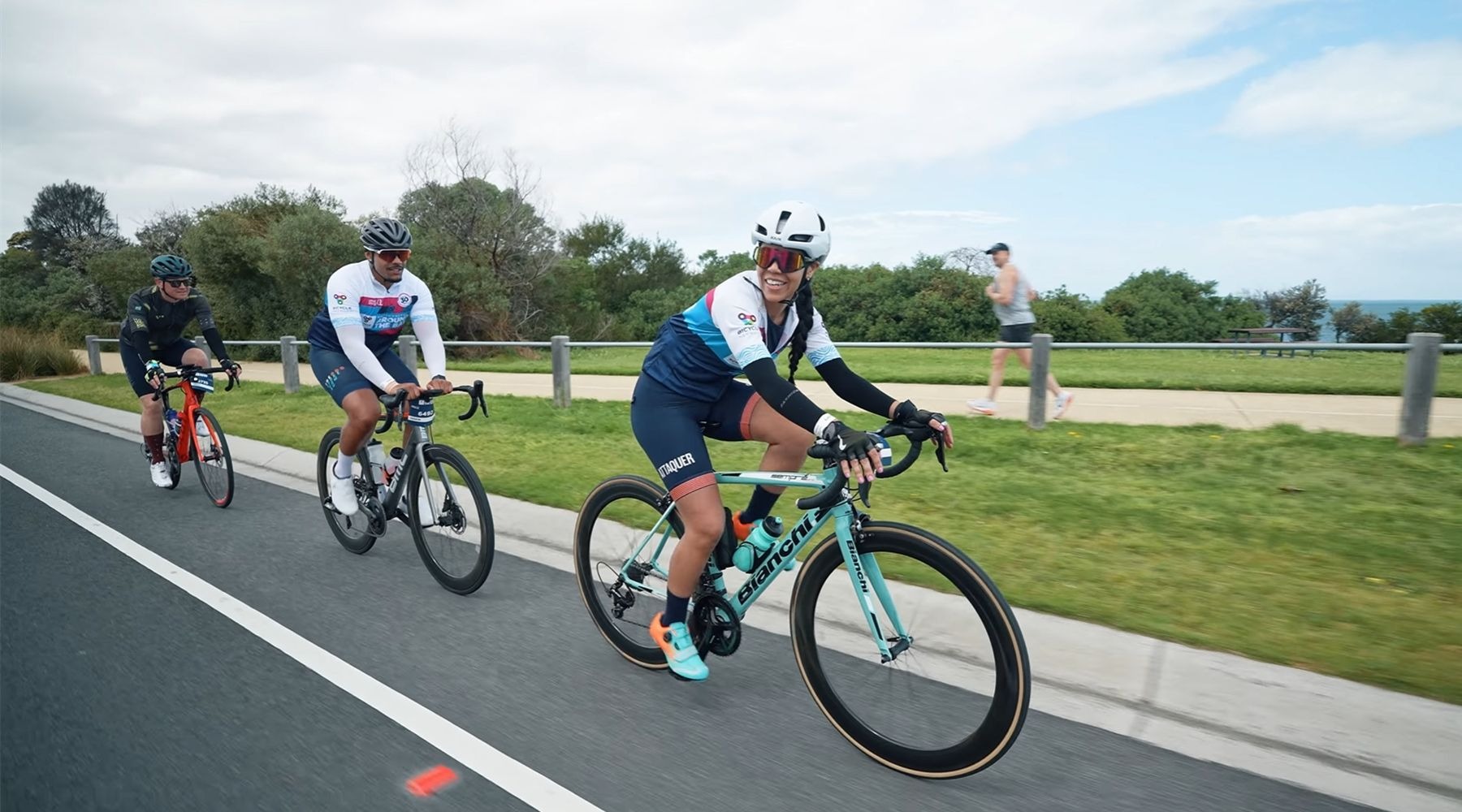 持続可能なサイクル ジャージ: QIYI の環境に配慮したパフォーマンス ウェアのイノベーション